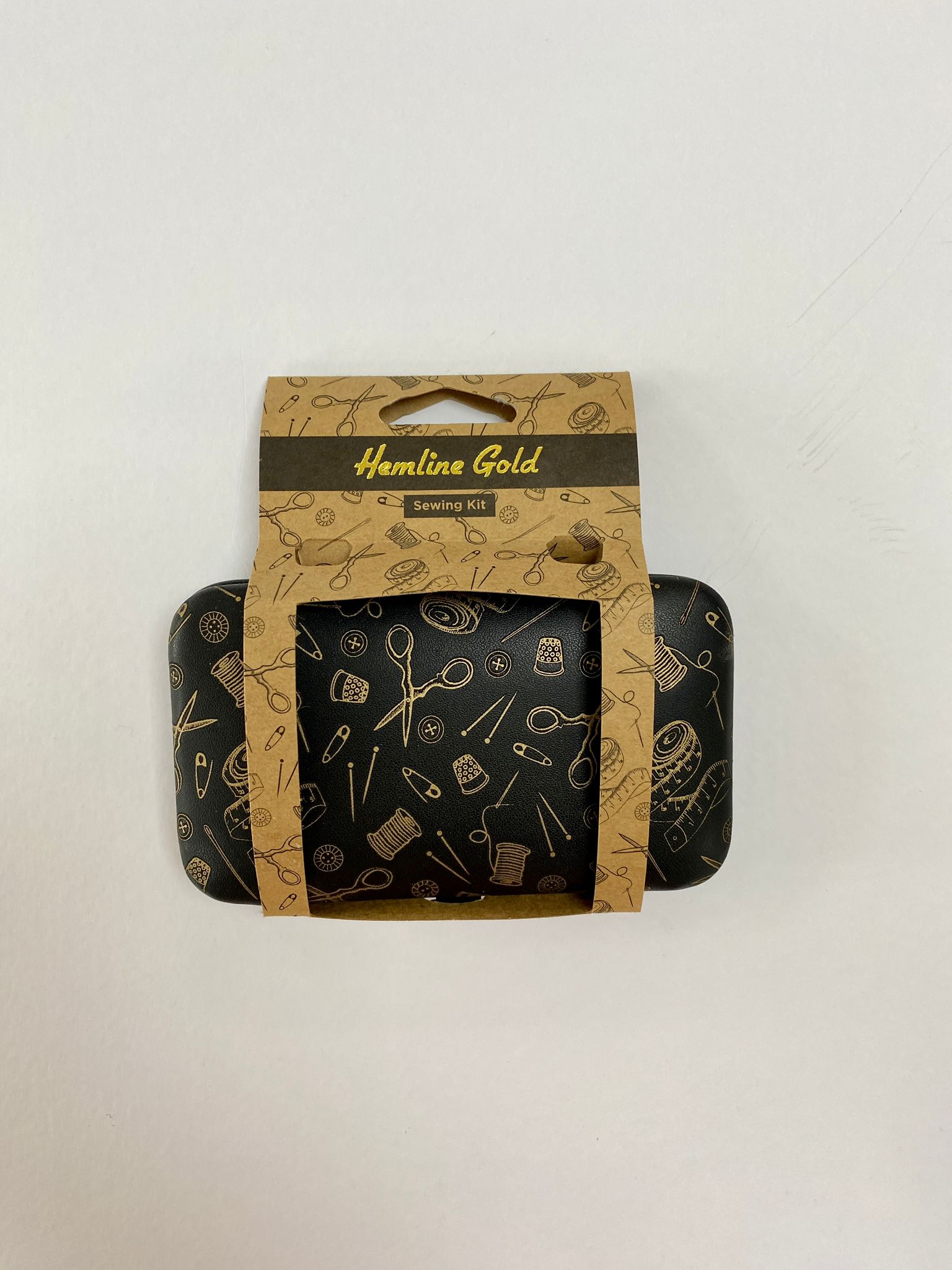 Hemline Gold Sewing Kit