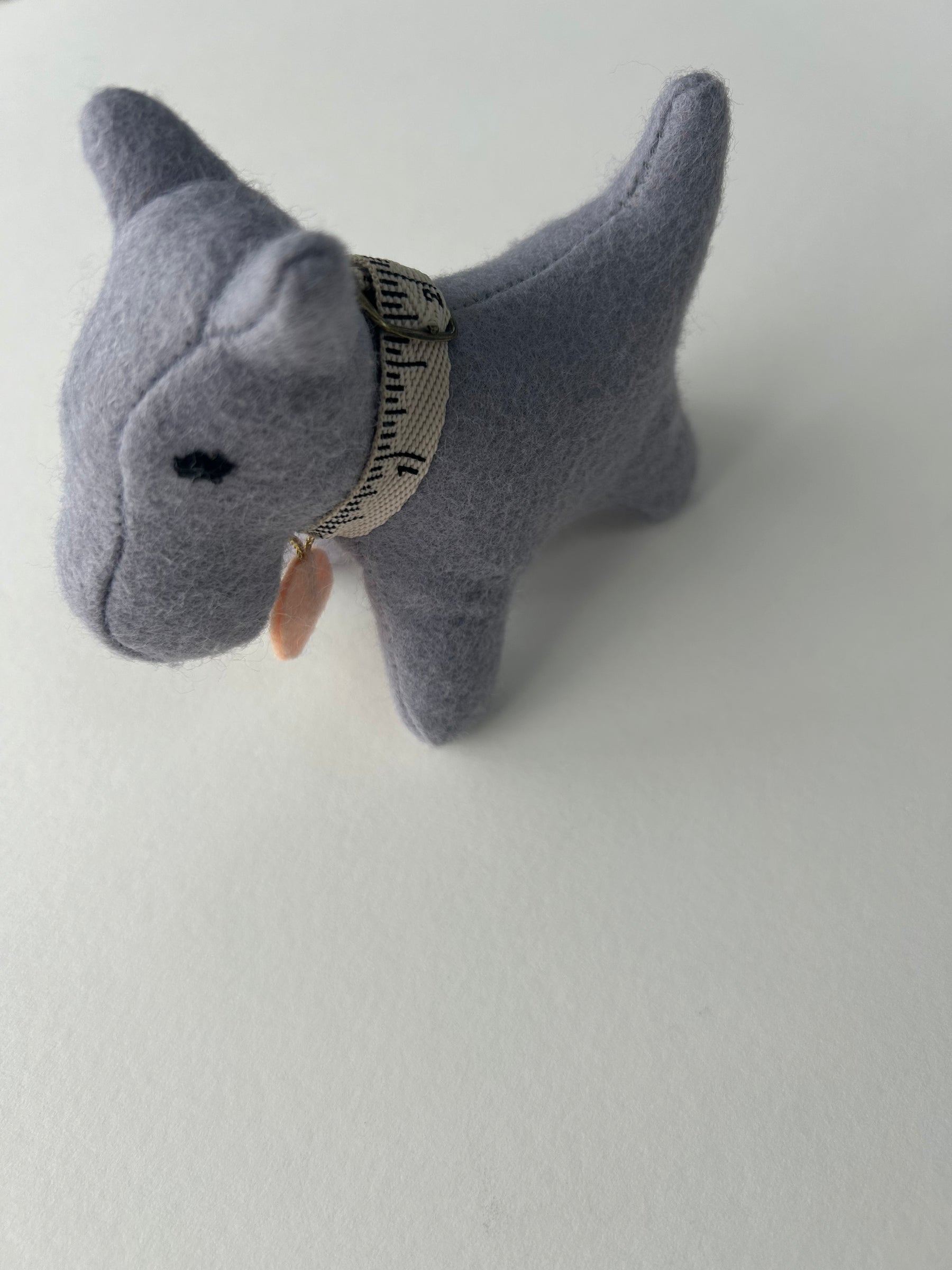 Doggy Pincushion by Hobby Gift