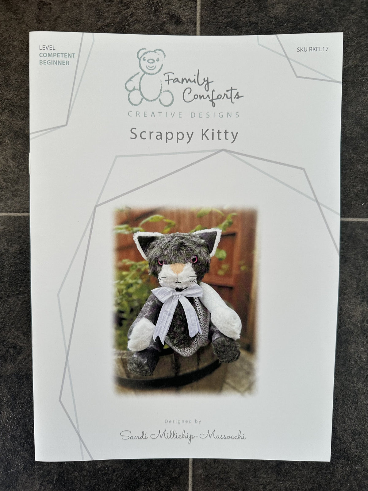 Family Comforts Creative Designs - Scrappy Kitty
