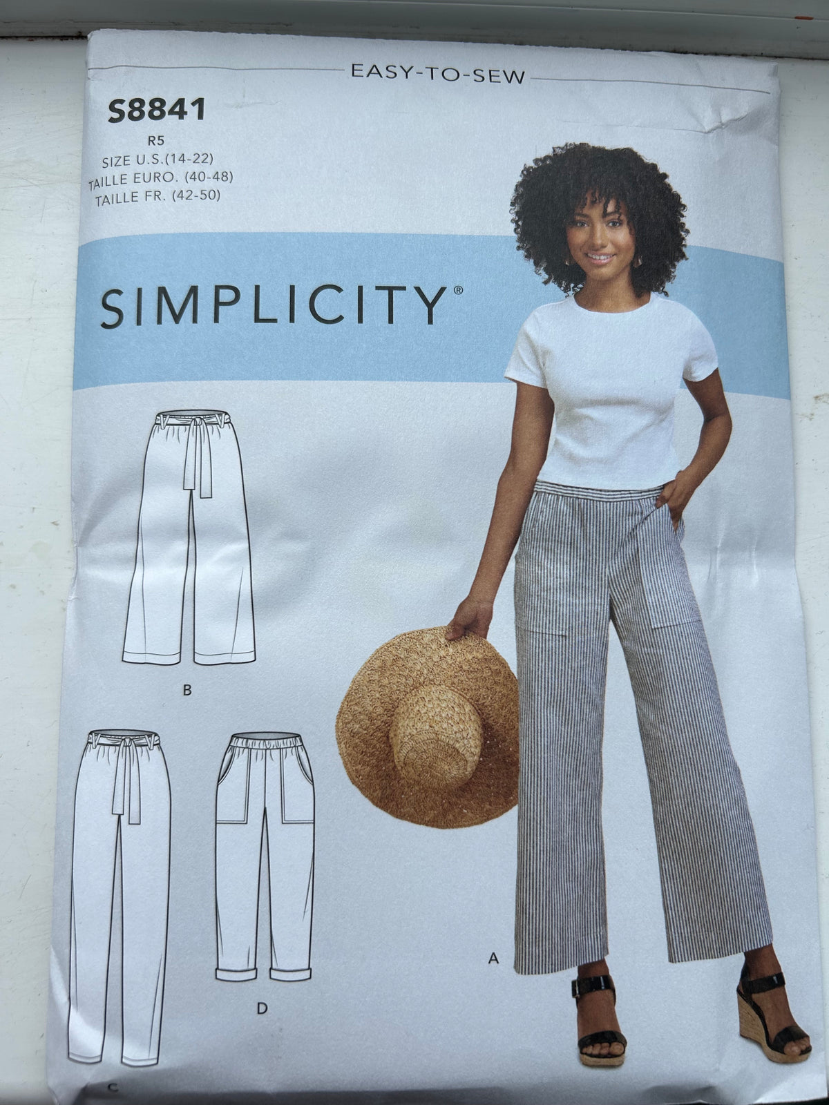 Simplicity S8841 - Pull on Trousers (Slim or Wide Leg)