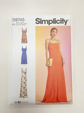 Simplicity S9745 - Slip Dress